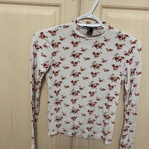 Forever 21 mock neck floral long sleeve shirt🌸🌸